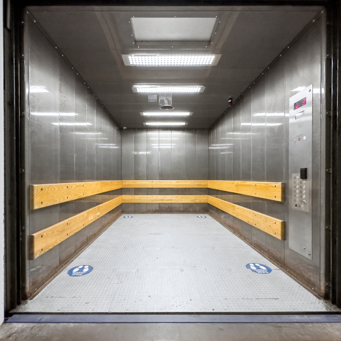 OPTIMIZING ENERGY CONSUMPTION IN ELEVATORS THROUGH SMART DELIVERY SYSTEMS